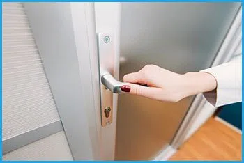Lock Locksmith Services Pompano Beach, FL 954-283-5715 - 11-business-locksmith