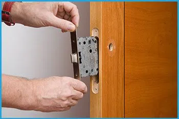 Lock Locksmith Services Pompano Beach, FL 954-283-5715 - 13-new-locks-installation