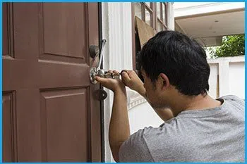 Lock Locksmith Services Pompano Beach, FL 954-283-5715 - 16-emergency-locksmith-opening